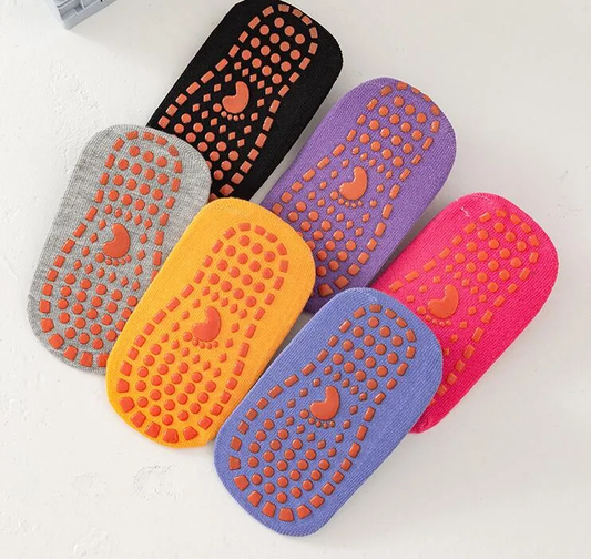 Anti Skid Floor Socks (1 pair)