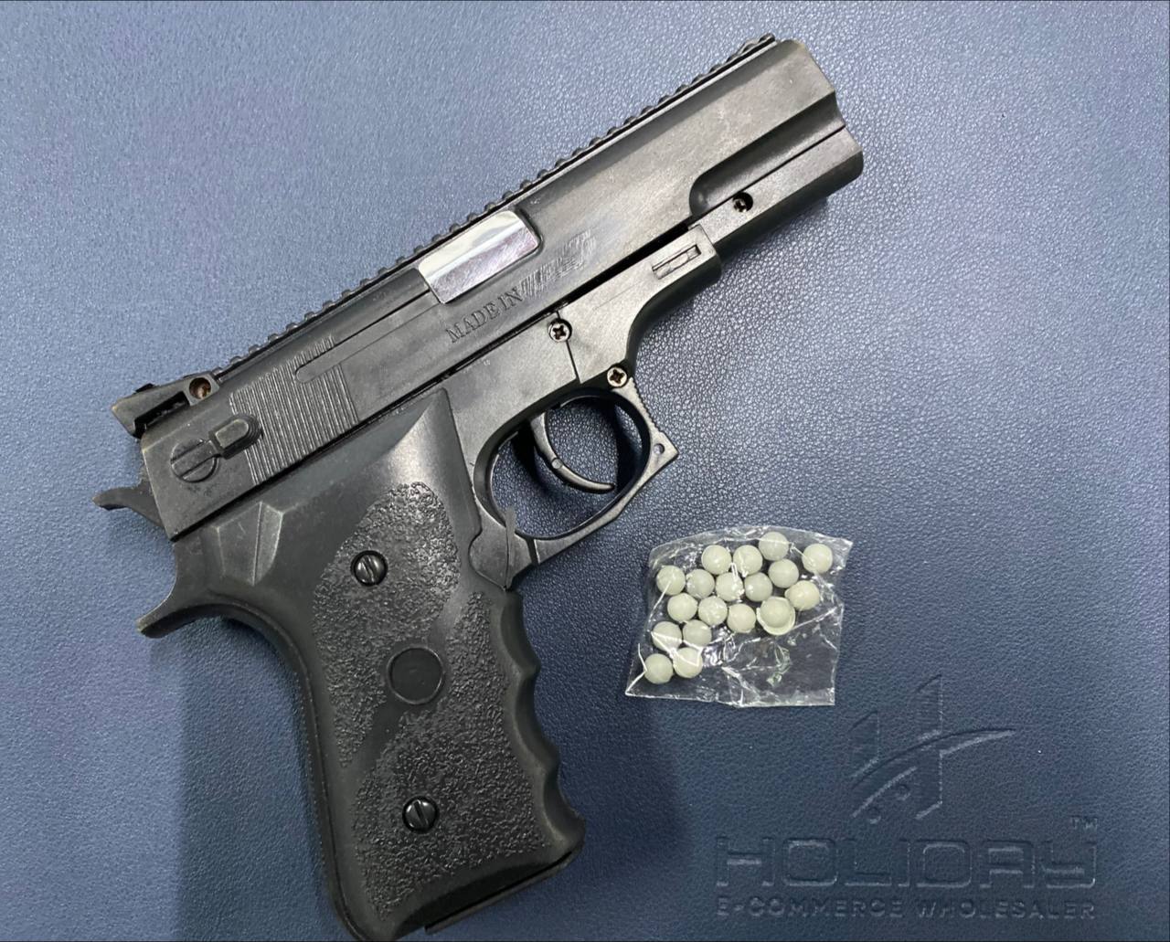 AIR PISTOL GUN TOY ( SMALL SIZE )